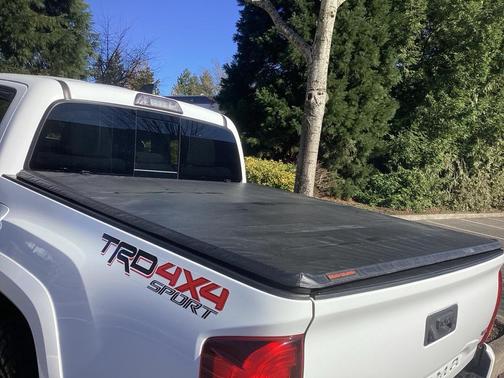 2018 Toyota Tacoma TRD Sport
