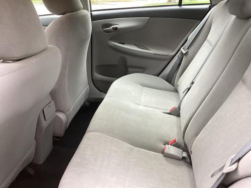 2012 Toyota Corolla L