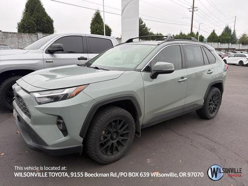 2022 Toyota RAV4 Hybrid XLE Premium