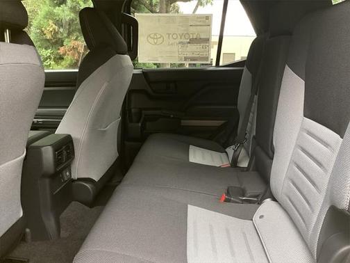 2025 Toyota 4Runner TRD Off Road