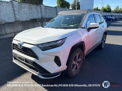 2025 Toyota RAV4 Hybrid SE