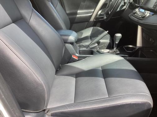 2017 Toyota RAV4 Hybrid Limited