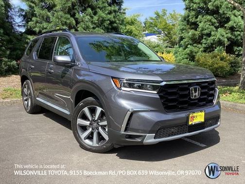 2025 Honda Pilot Touring 8-Passenger