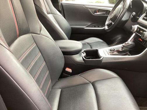 2022 Toyota RAV4 Prime XSE