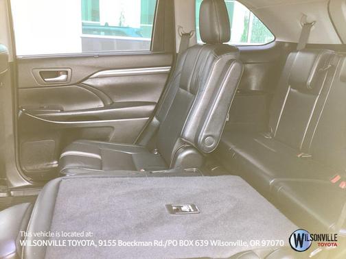 Blizzard Pearl 2018 Toyota Highlander SE