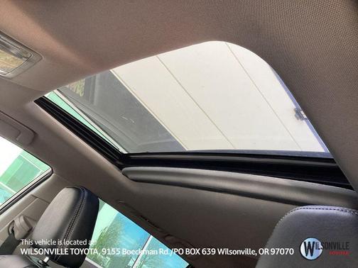 Blizzard Pearl 2018 Toyota Highlander SE