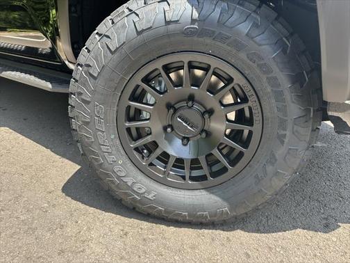 2025 Toyota 4Runner TRD Off Road