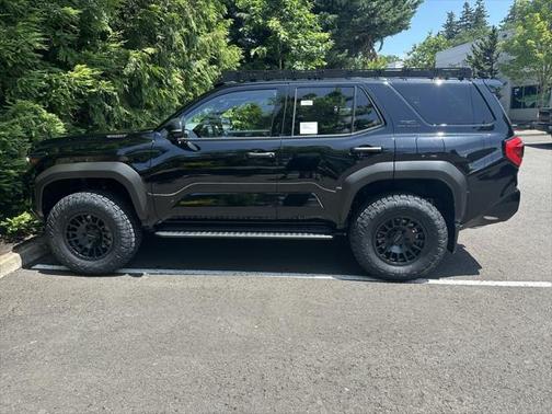 2025 Toyota 4Runner TRD Off Road