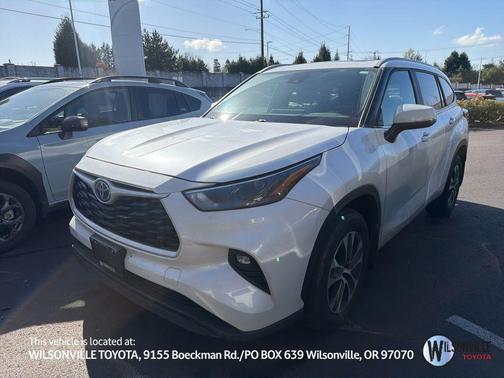 2023 Toyota Highlander XLE
