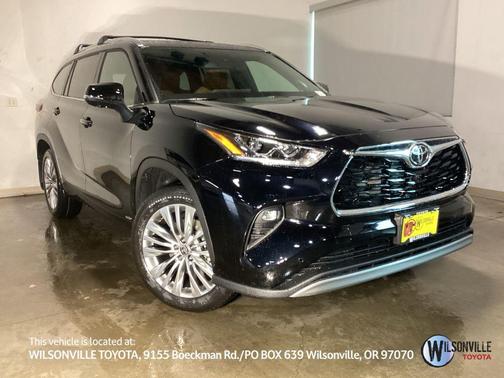 Midnight Black Metallic 2026 Toyota Highlander Hybrid Platinum