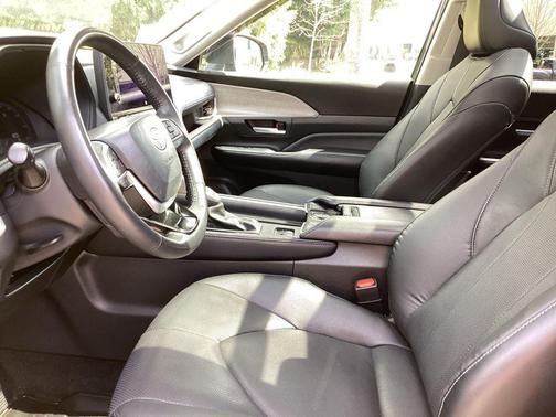 Storm Cloud 2024 Toyota Grand Highlander Limited