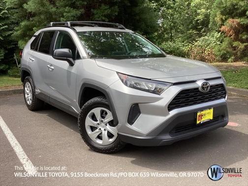 2021 Toyota RAV4 LE