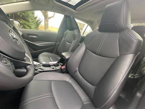 2025 Toyota Corolla Hybrid XLE