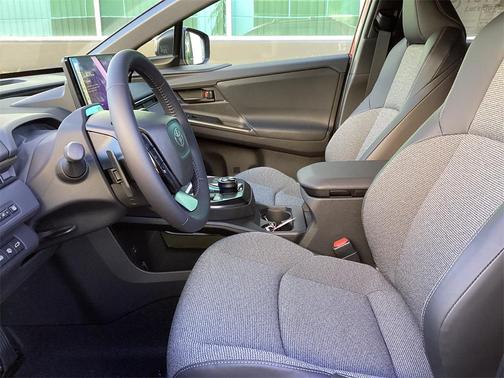 2026 Toyota bZ XLE Plus