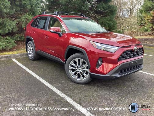 2025 Toyota RAV4 XLE Premium