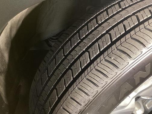 2020 Toyota Highlander Hybrid LE