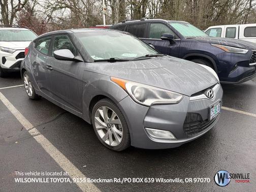 2017 Hyundai Veloster Base