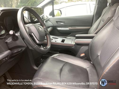 2022 Toyota Sienna XSE 7 Passenger