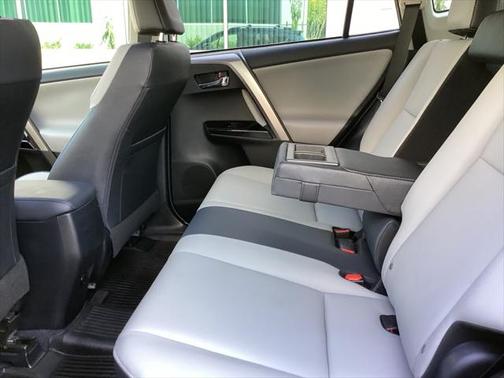 2017 Toyota RAV4 Hybrid Limited