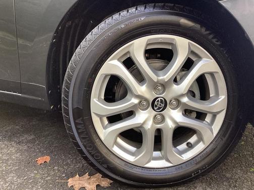 2017 Toyota Yaris iA Base