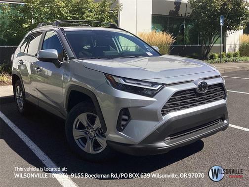 2025 Toyota RAV4 XLE