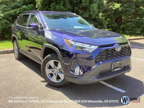 2022 Toyota RAV4 Hybrid XLE