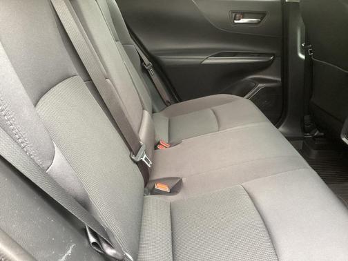 2023 Toyota Venza LE