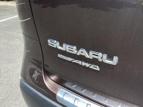 Cinnamon Brown Pearl 2020 Subaru Ascent Limited 8-Passenger