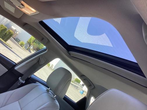 2016 Toyota Avalon Touring