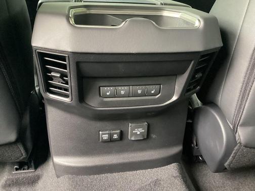 Blueprint 2026 Toyota Tundra Hybrid Platinum