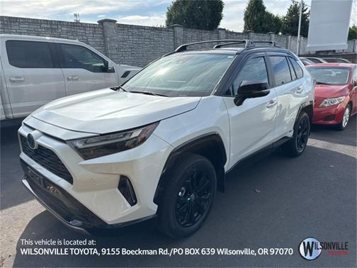 2023 Toyota RAV4 Hybrid SE