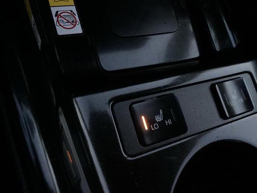 2022 Toyota Prius Prime XLE