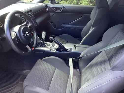 Steel 2022 Toyota GR86 Base