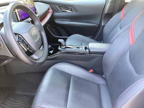 Wind Chill Pearl 2024 Toyota Prius Prime XSE Premium