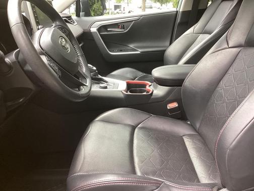 2020 Toyota RAV4 TRD Off-Road