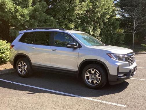 2023 Honda Passport AWD TrailSport