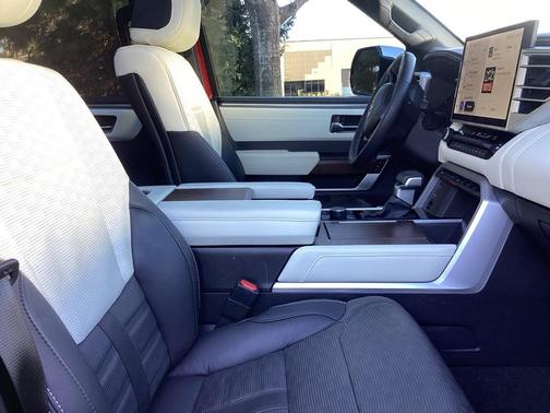 2024 Toyota Sequoia Capstone