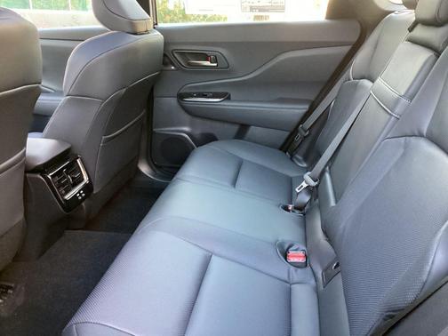 2026 Toyota Crown Signia Limited