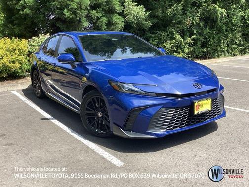 Reservoir Blue 2025 Toyota Camry SE