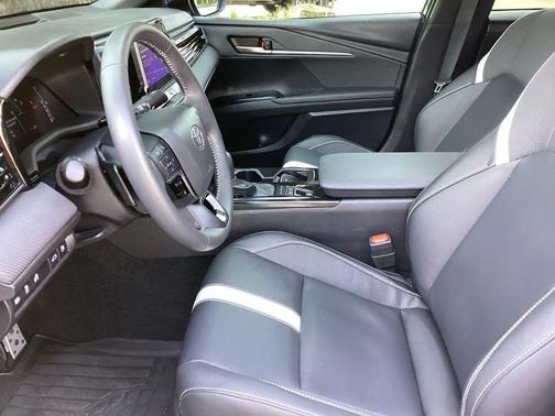 Reservoir Blue 2025 Toyota Camry SE