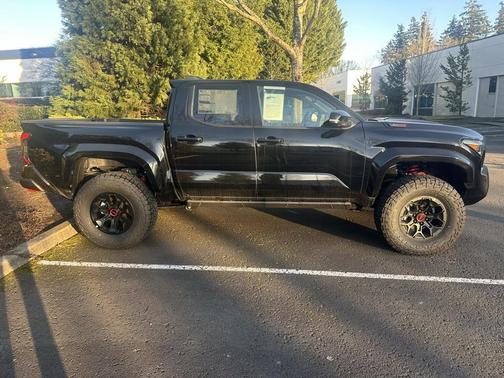 2026 Toyota Tacoma Hybrid TRD Pro