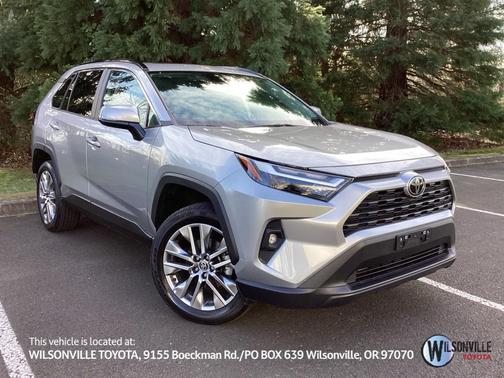 2023 Toyota RAV4 XLE Premium