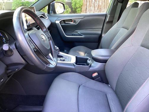 Magnetic Gray Metallic 2024 Toyota RAV4 Prime SE