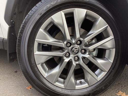 2024 Toyota RAV4 Limited