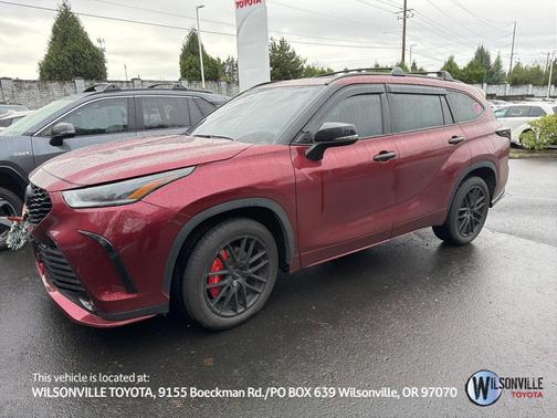 2022 Toyota Highlander XSE