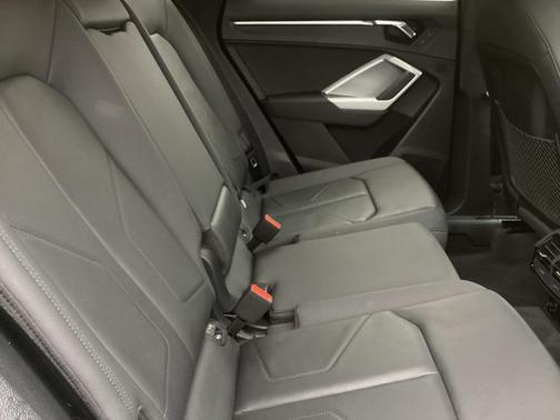 2020 Audi Q3 45 Premium