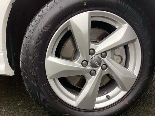 2020 Audi Q3 45 Premium