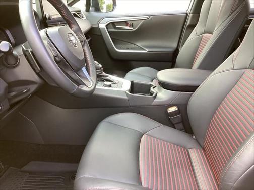 2024 Toyota RAV4 Prime XSE
