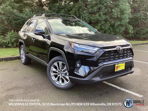 2025 Toyota RAV4 XLE Premium