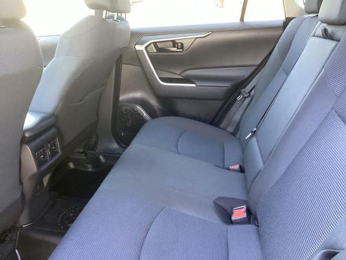 Silver Sky Metallic 2023 Toyota RAV4 LE